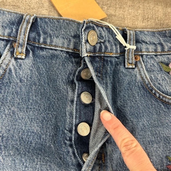 NEW Reformation High Rise Jean Shorts Floral Fauna Embroidery - Picture 4 of 11